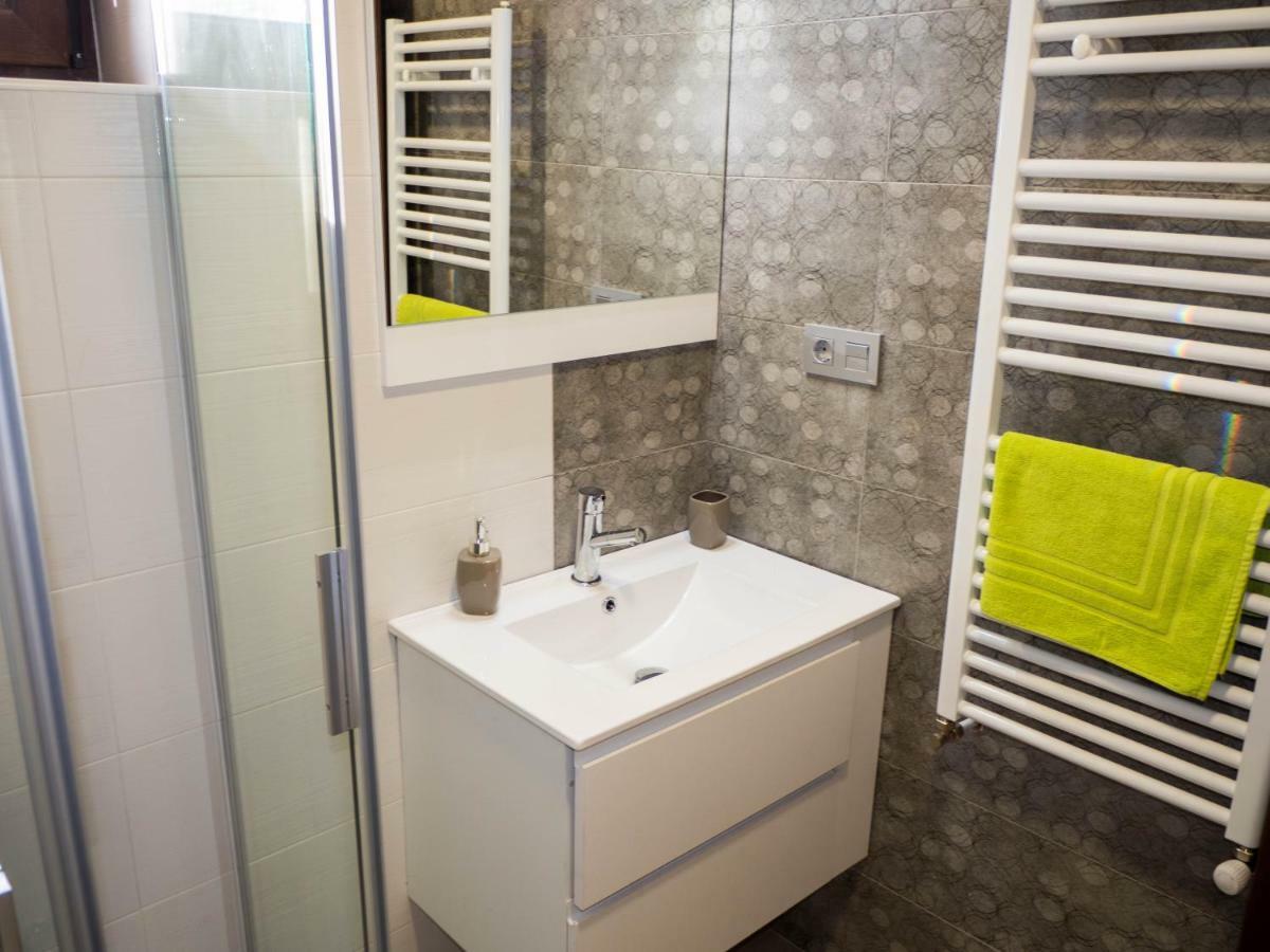 Apartamentos La Fabrica Villaluenga de la Vega Dış mekan fotoğraf