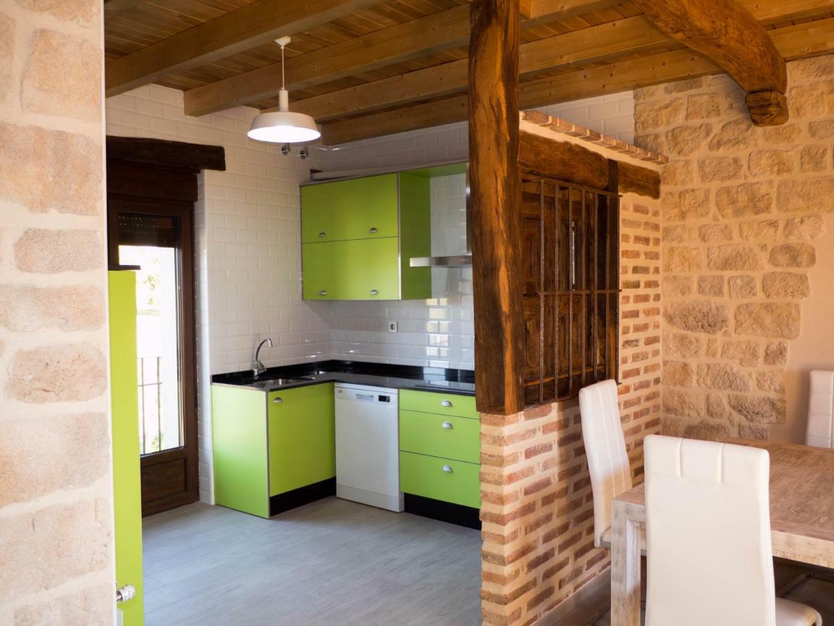 Apartamentos La Fabrica Villaluenga de la Vega Dış mekan fotoğraf
