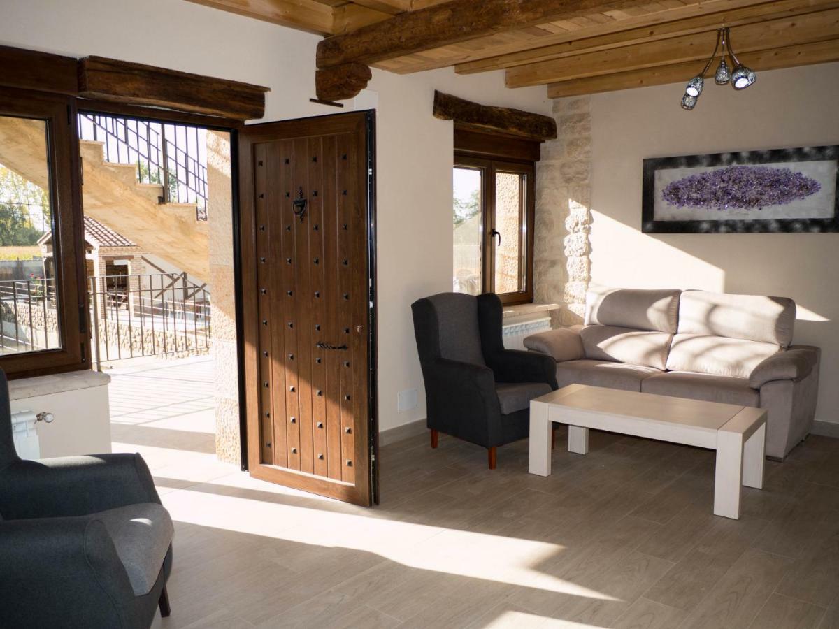 Apartamentos La Fabrica Villaluenga de la Vega Dış mekan fotoğraf
