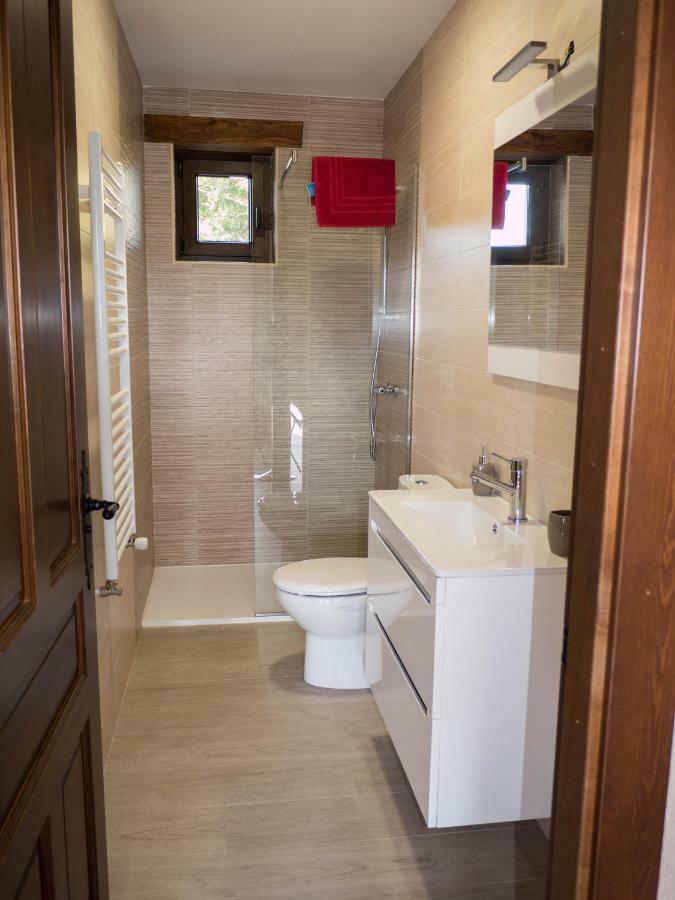 Apartamentos La Fabrica Villaluenga de la Vega Dış mekan fotoğraf