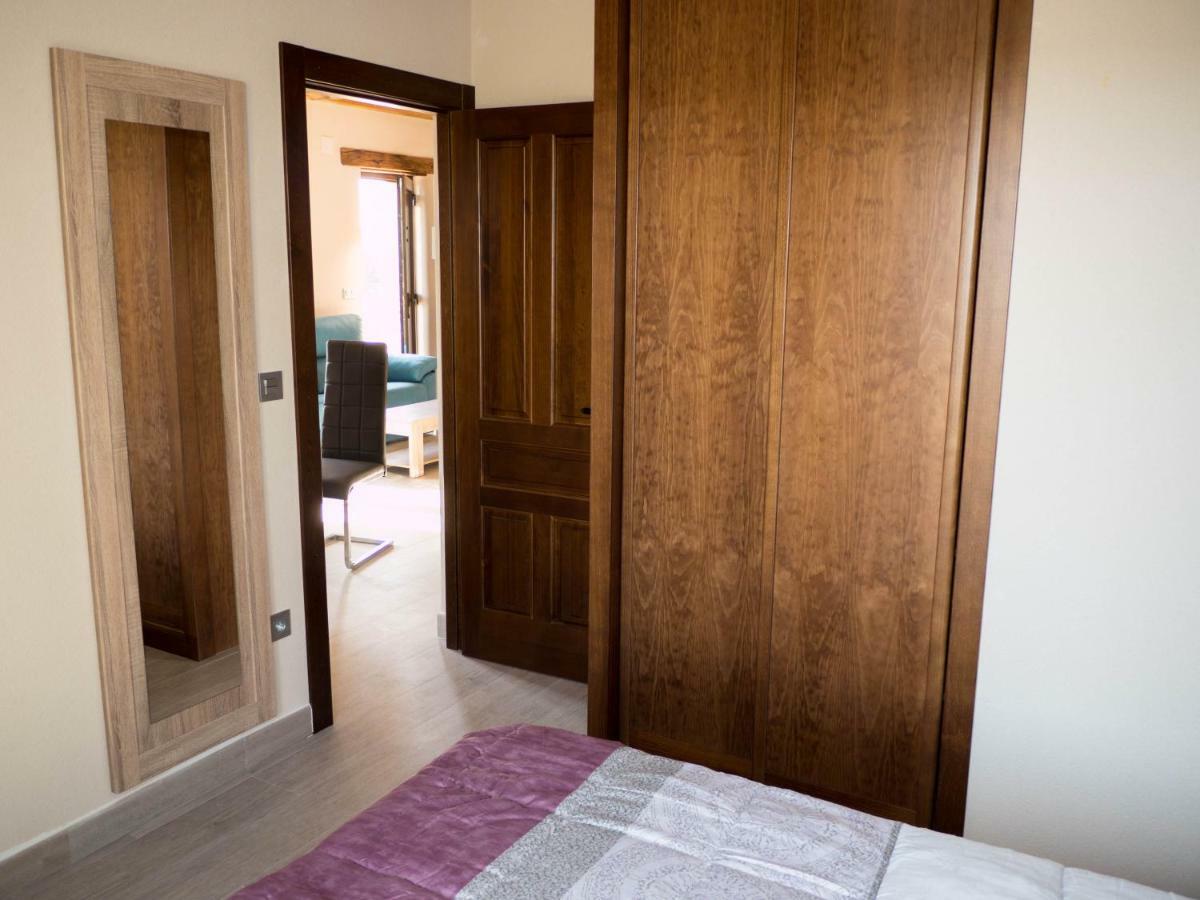 Apartamentos La Fabrica Villaluenga de la Vega Dış mekan fotoğraf