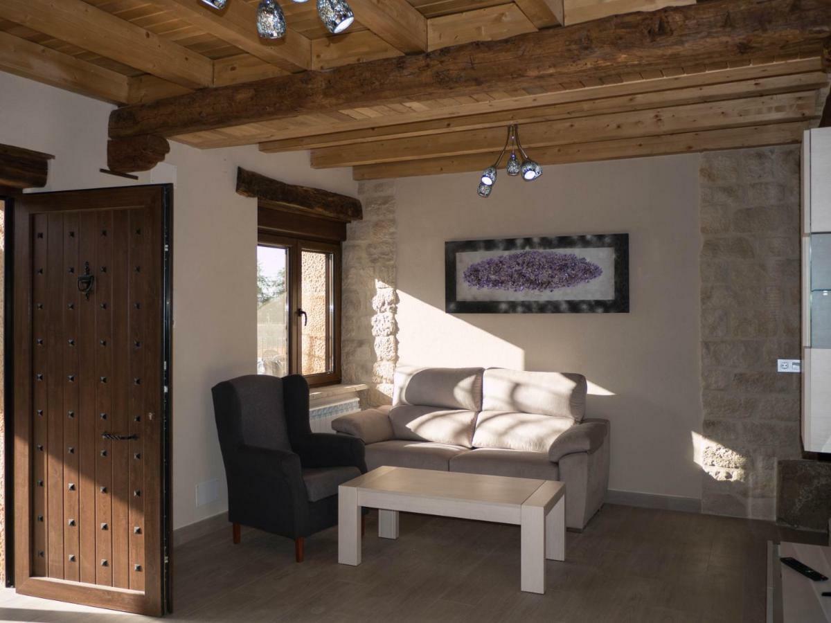 Apartamentos La Fabrica Villaluenga de la Vega Dış mekan fotoğraf